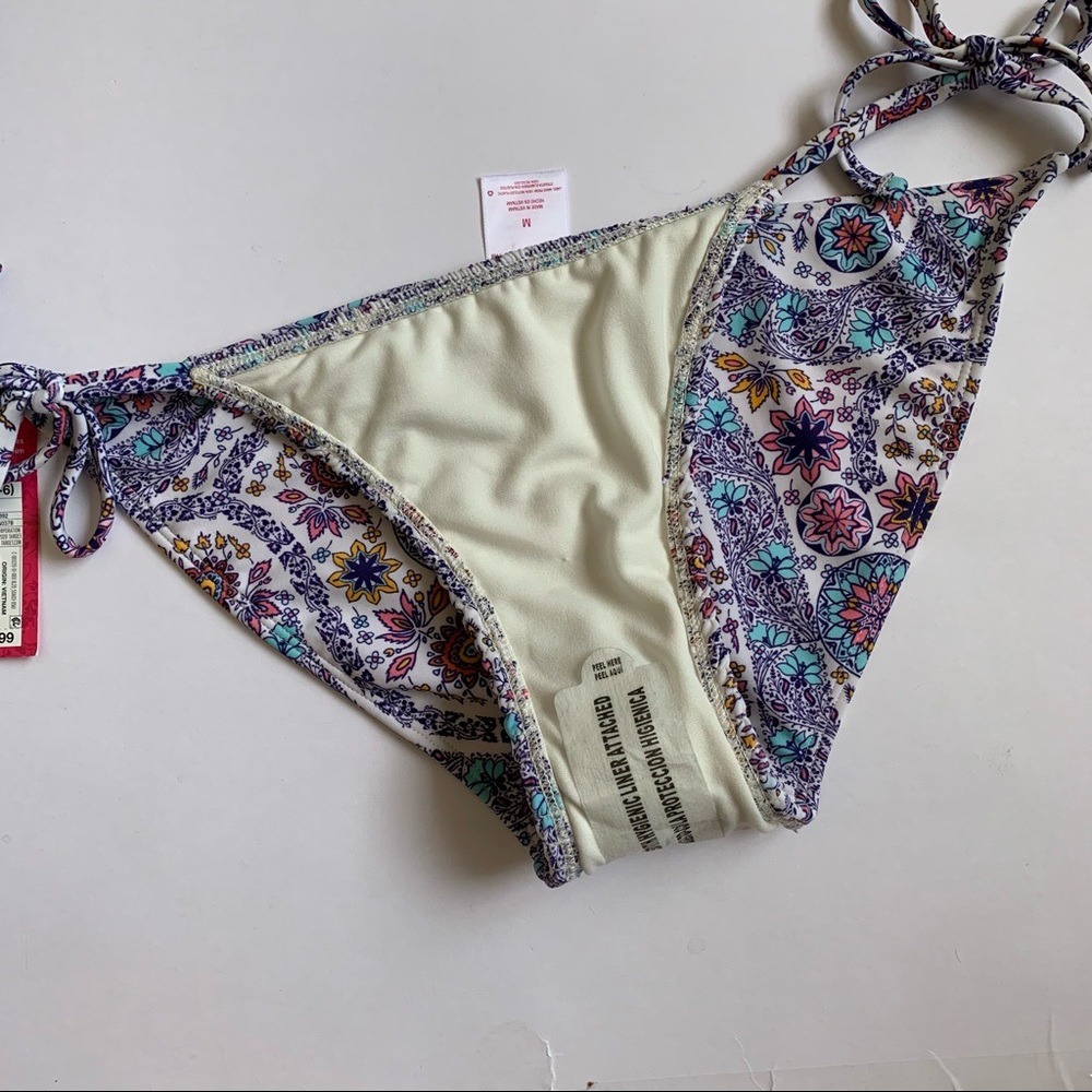 Xhilaration Size Medium Boho Smocked Paisley String Bikini Bottom NWT - Picture 12 of 14